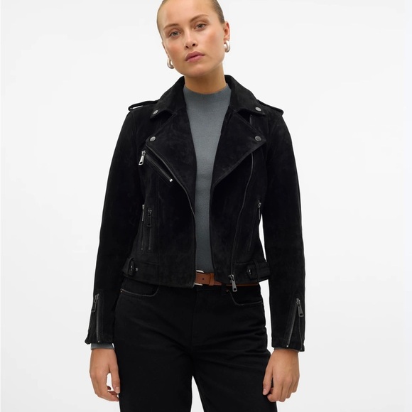 VERO MODA NWOT Black Velvet Moto Jacket Lined, Size M - Picture 1 of 13